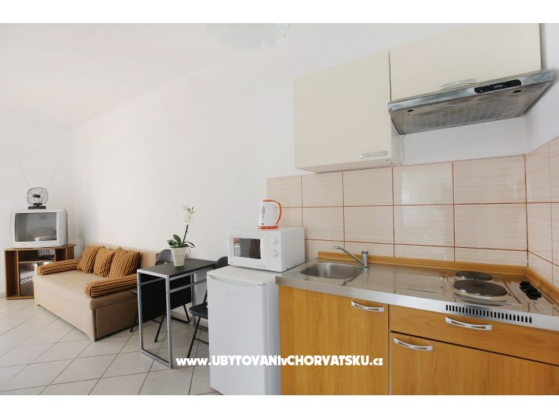 Appartements First row to the sea – Ferienwohnung Bibinje, Kroatien – Foto 17