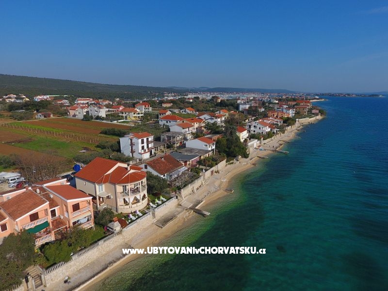 Appartements First row to the sea – Ferienwohnung Bibinje, Kroatien – Foto 4