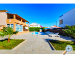 Holiday Home Lucija - Bibinje Kroatien