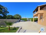 Holiday Home Lucija - Bibinje Kroatien