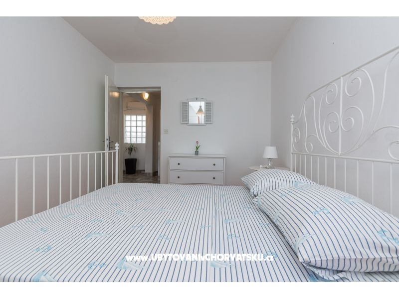 Appartements Mirko i Anka Hromin – Ferienwohnung Bibinje, Kroatien – Foto 16