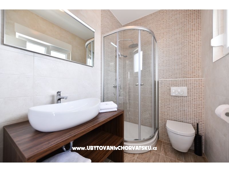 Crowonder Harbor willa u Polki – Ferienwohnung Bibinje, Kroatien – Foto 8