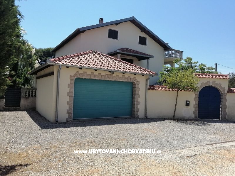 Holiday Ferienwohnungen Helena – Ferienwohnung Bibinje, Kroatien – Foto 1