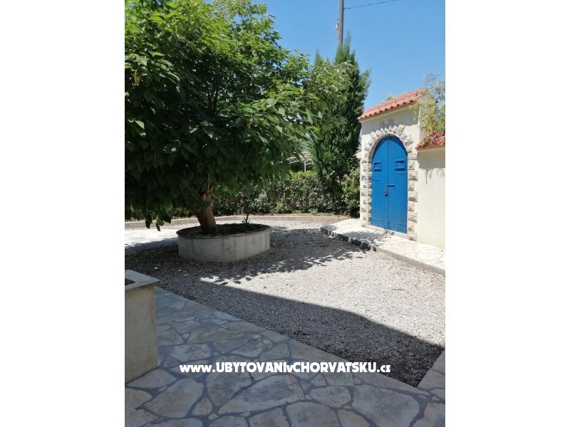 Holiday Ferienwohnungen Helena – Ferienwohnung Bibinje, Kroatien – Foto 3