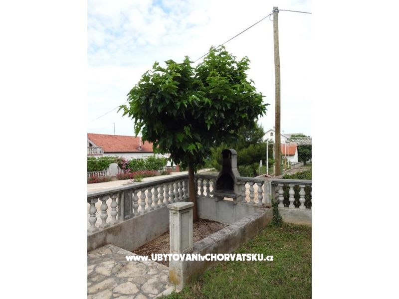 Holiday Ferienwohnungen Helena – Ferienwohnung Bibinje, Kroatien – Foto 9