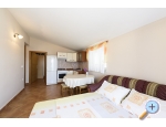 Appartements Golubi - Biograd Kroatien