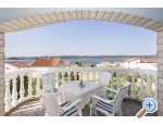 Appartements Golubi - Biograd Kroatien