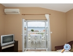 Appartements Golubi - Biograd Kroatien