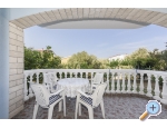Appartements Golubi - Biograd Kroatien