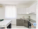 Appartements Golubi - Biograd Kroatien