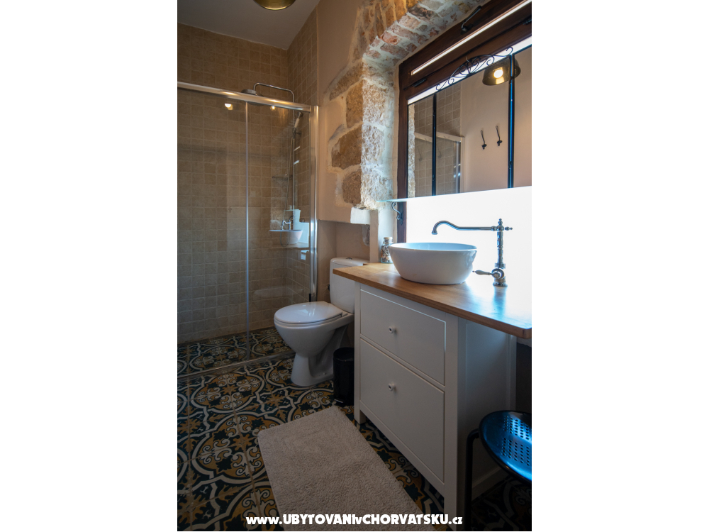 Apartm�ny i sobe Sinka - Biograd Chorv�tsko