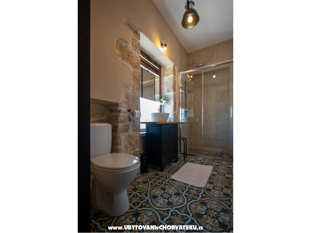 Apartm�ny i sobe Sinka - Biograd Chorv�tsko