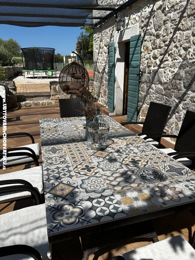 Apartm�ny i sobe Sinka - Biograd Chorv�tsko