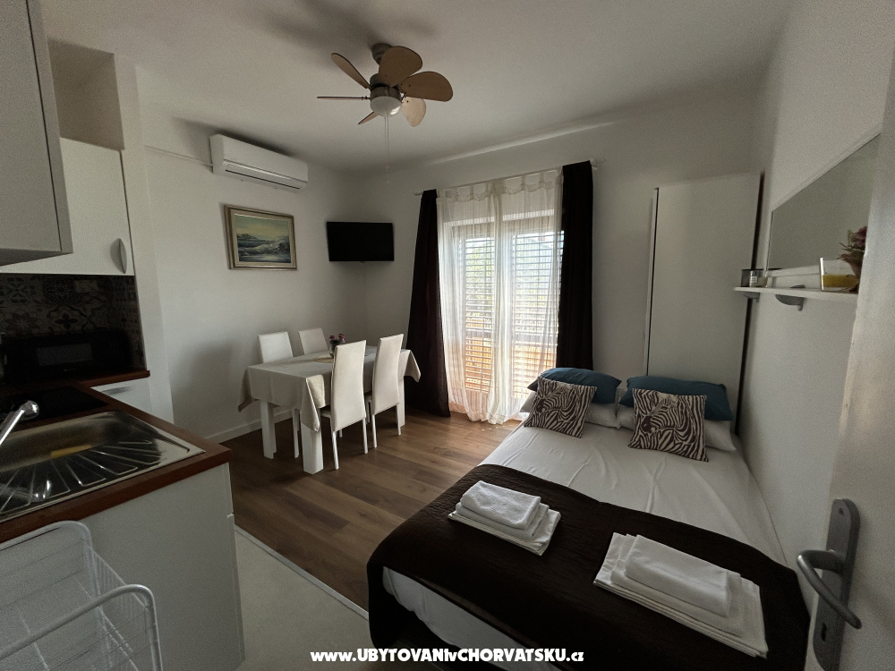 Apartm�ny i sobe Sinka - Biograd Chorv�tsko