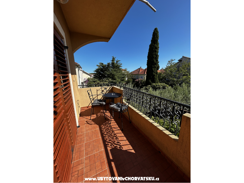 Apartm�ny i sobe Sinka - Biograd Chorv�tsko