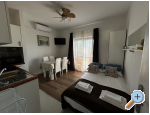 Appartements i sobe Sinka - Biograd Kroatien