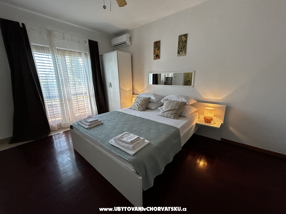 Apartm�ny i sobe Sinka - Biograd Chorv�tsko