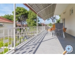 Appartements Lucija - Biograd Kroatien