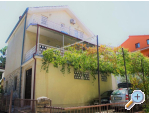 Appartements Lucija - Biograd Kroatien