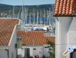 Apartmaji Magnolija - Biograd Hrvaka
