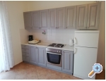 Appartements Mara - Biograd Kroatien
