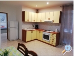 Appartements Mara - Biograd Kroatien