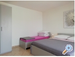 Appartements Mara - Biograd Kroatien