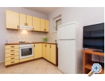 Appartements Mara - Biograd Kroatien