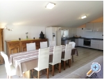 Appartements Mara - Biograd Kroatien