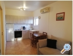 Appartements Mara - Biograd Kroatien