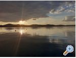 VILLA BERNARD..150 m plaa DRAICA - Biograd Kroatien