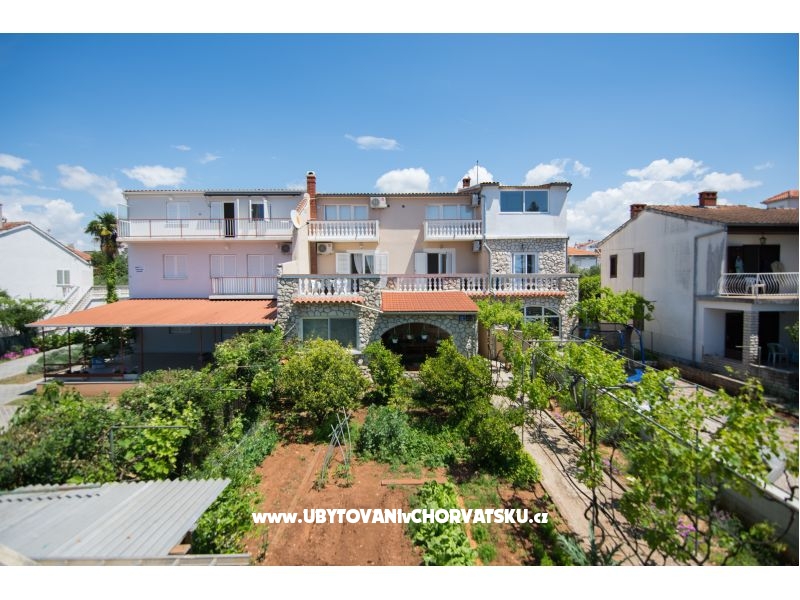 Apartment Anastazija i sobe RoLo uz  – Ferienwohnung Biograd am meer, Kroatien – Foto 3