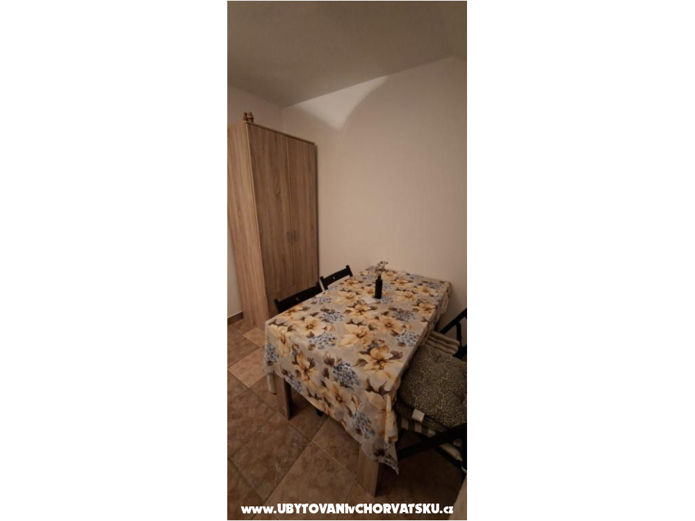 Villa �esto - Biograd Hrvatska