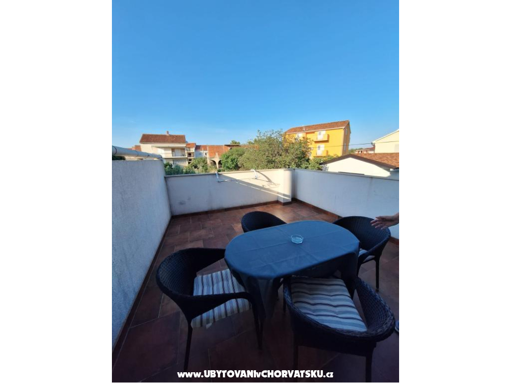 Villa �esto - Biograd Hrvatska