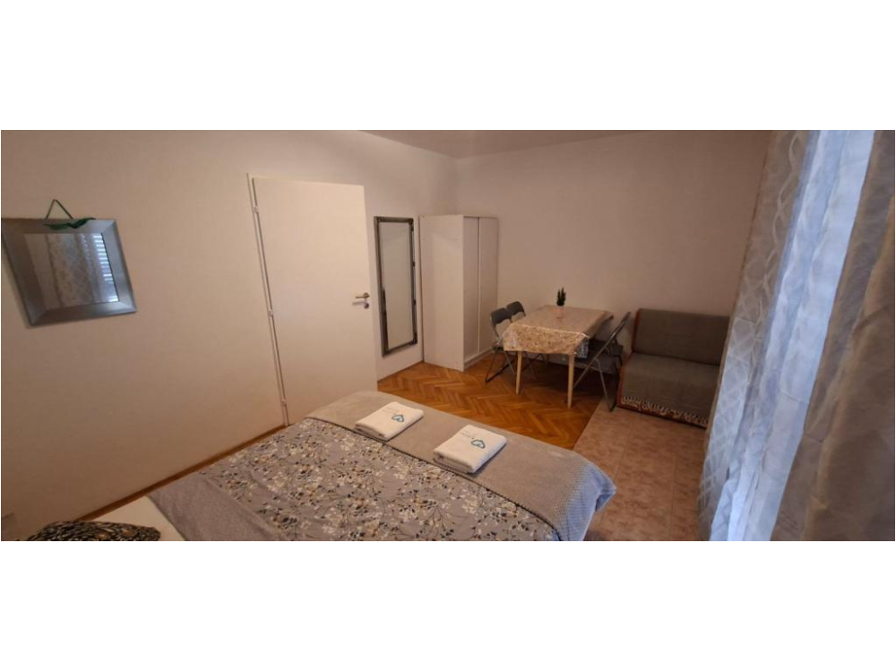 Villa �esto - Biograd Hrvatska