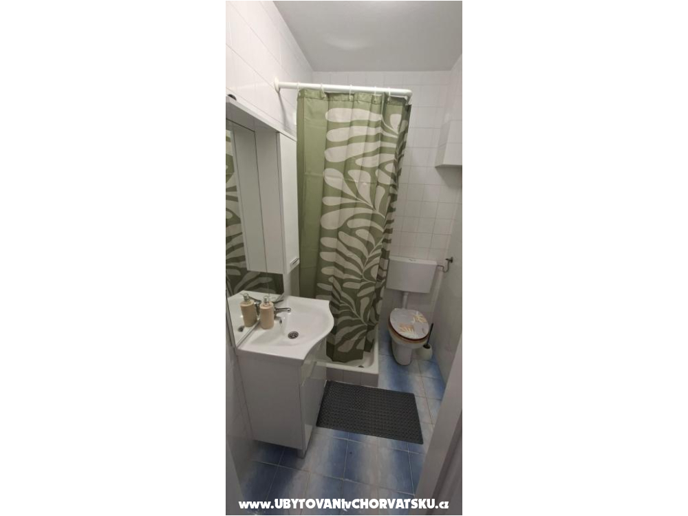 Villa �esto - Biograd Hrvatska