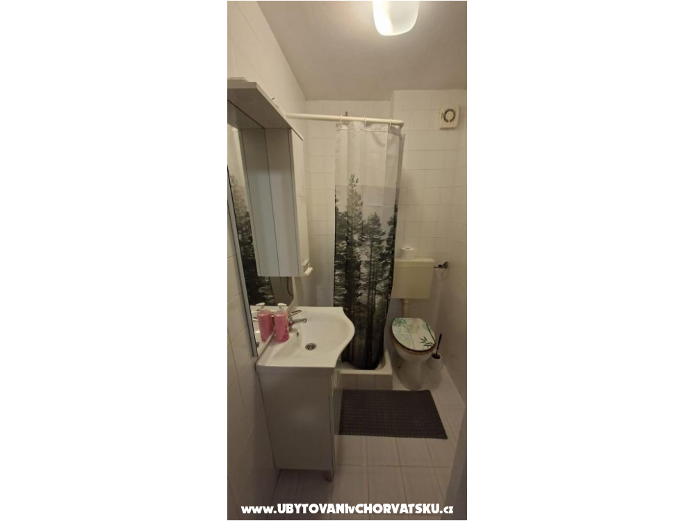 Villa �esto - Biograd Hrvatska