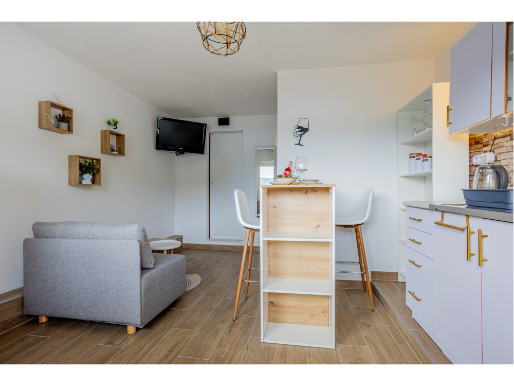 Apartma DuDo - Blace Hrvaška