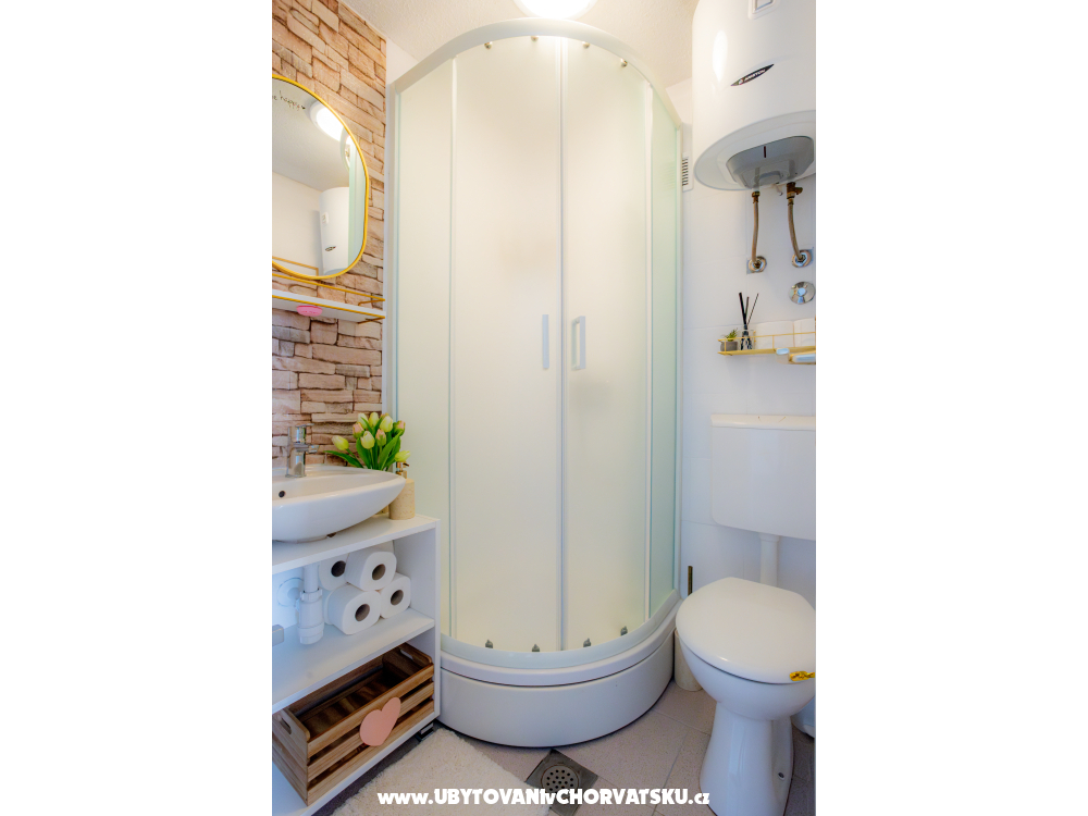 Apartma DuDo - Blace Hrvaška