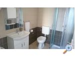 Apartmaji Maja - Blace Hrvaka