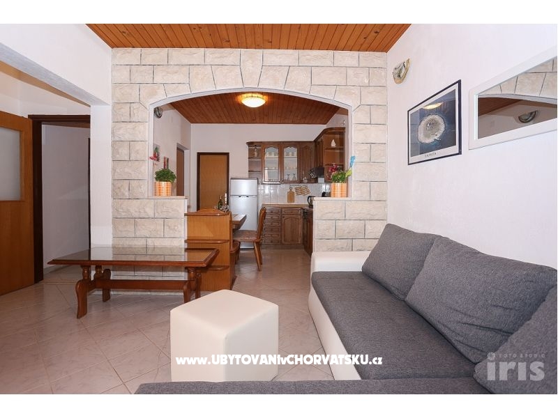 Apartment Marika – Ferienwohnung Insel Brac, Kroatien – Foto 8