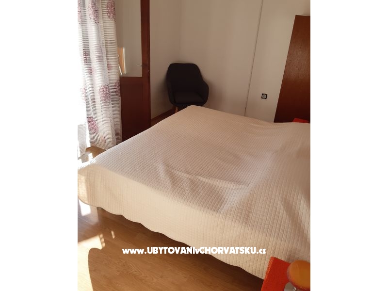 Apartment Zorica Jović – Ferienwohnung Insel Brac, Kroatien – Foto 5