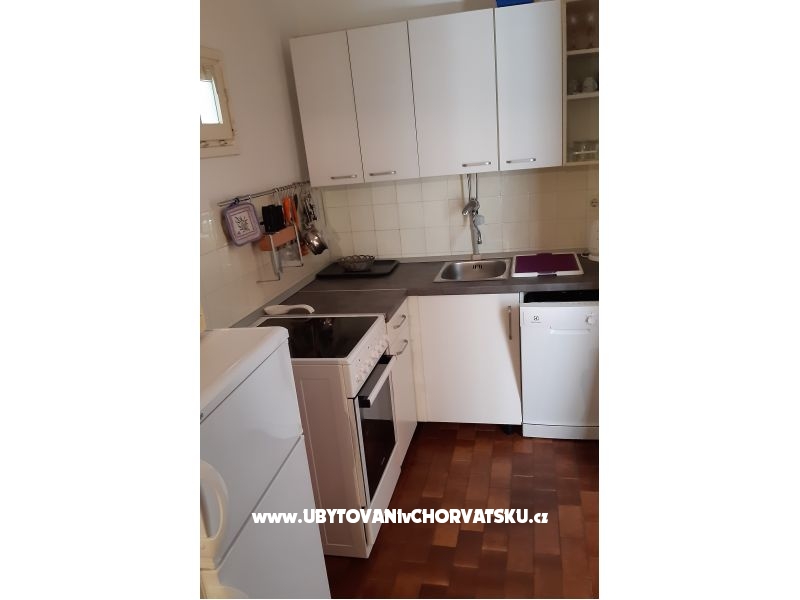 Apartment Zorica Jović – Ferienwohnung Insel Brac, Kroatien – Foto 8