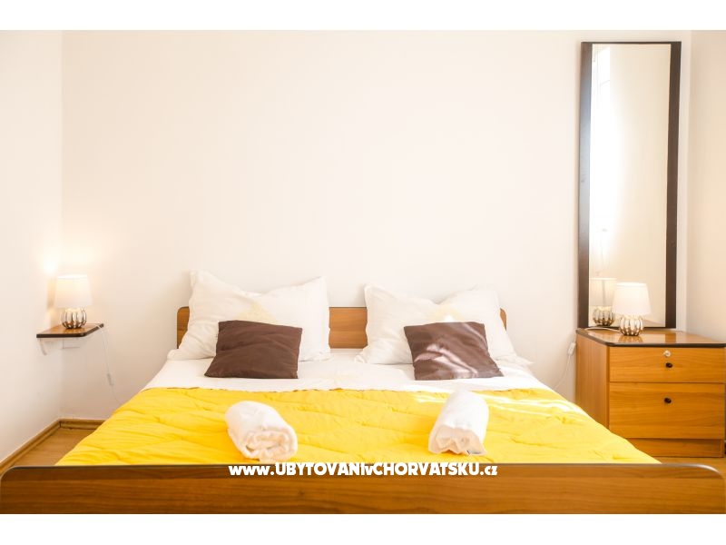 APARTMANI I SOBE,KUCA ZA ODMOR – Ferienwohnung Insel Brac, Kroatien – Foto 8