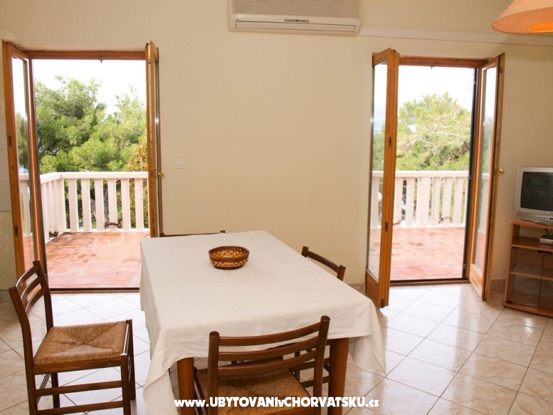 Appartements anti - Bra Croatie