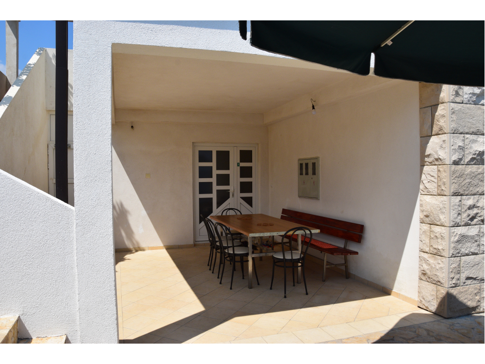 Apartmaji villa Iva - Bra Hrvaka