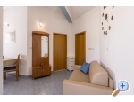 Apartmny JELAVI - Bra Chorvatsko