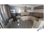 Apartamenty Leona - Bra Chorwacja