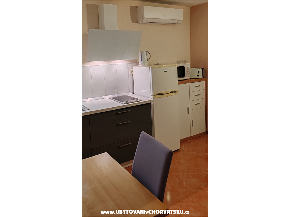 Appartements Nena - Bra Croatie