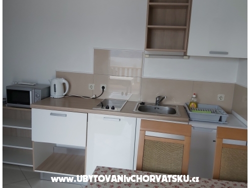 Appartements Nena - Bra Croatie